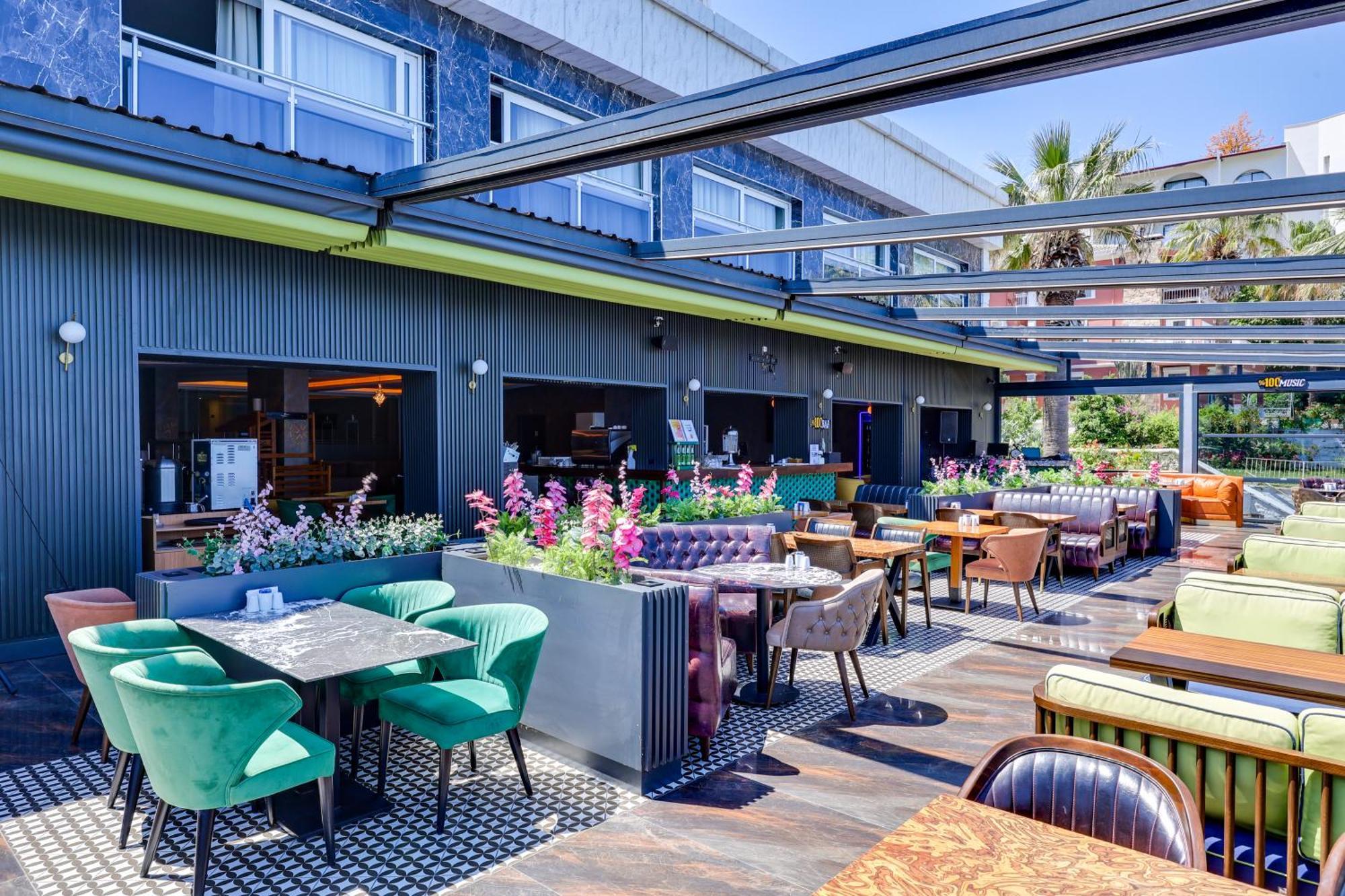 Marti Prime Beach Hotel Kusadası Exteriér fotografie